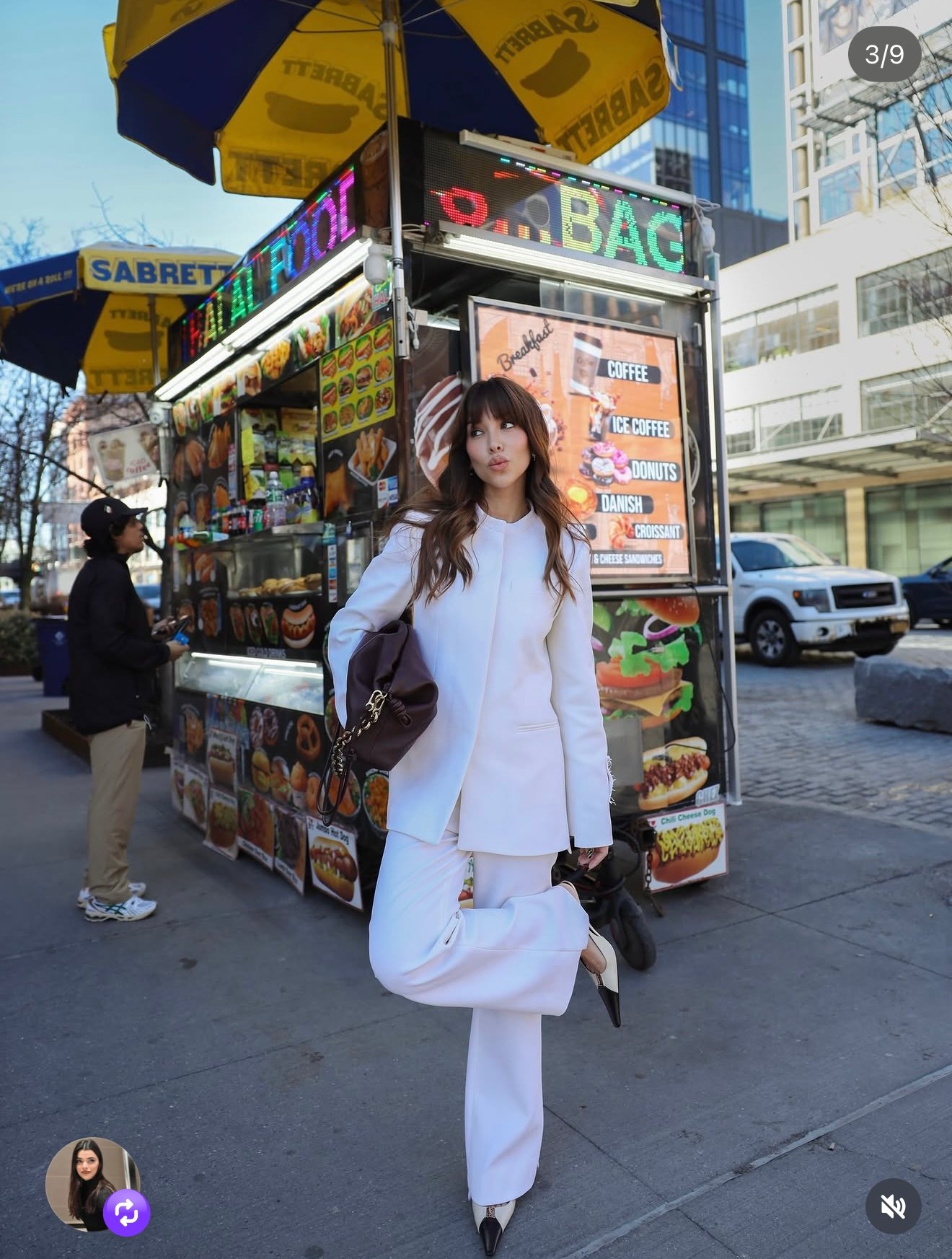 Image gallery marquee